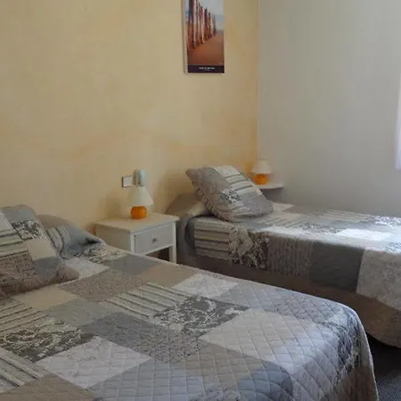 Le Heron Cendre Hotel