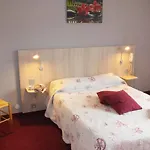 Hotel Le Heron Cendre