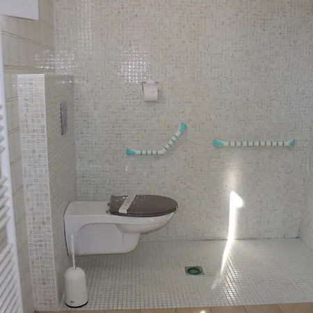 Le Heron Cendre لا ترمبلاد