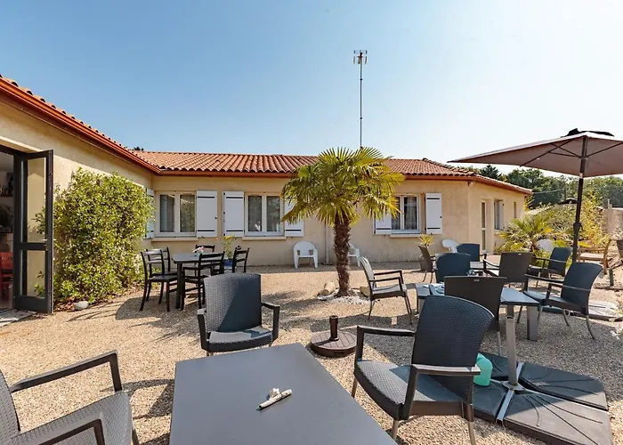 Hotel Le Heron Cendre