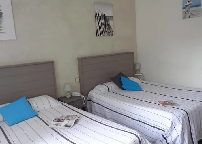 Szálloda Le Heron Cendre 3*